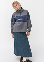 Load image into Gallery viewer, Flow Quarter Zip