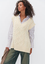 Load image into Gallery viewer, Sunday Vest