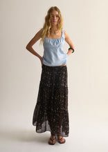 Load image into Gallery viewer, Studio Top