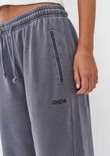 Load image into Gallery viewer, Baggy Surf Trackies