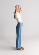 Load image into Gallery viewer, Harlow High Rise Jeans