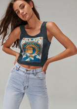 Load image into Gallery viewer, Ocean Sun Tight Singlet