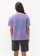 Load image into Gallery viewer, Throwback Tee
