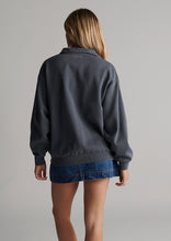Load image into Gallery viewer, Holly Quarter Zip