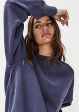 Load image into Gallery viewer, Basic Oversized Crew
