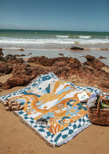 Load image into Gallery viewer, Beach Throw