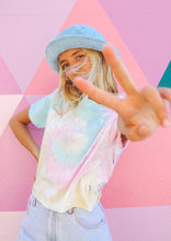 Load image into Gallery viewer, Worn Tee