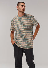 Load image into Gallery viewer, Throwback Tee