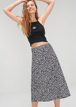 Load image into Gallery viewer, Maxi Satin Skirt