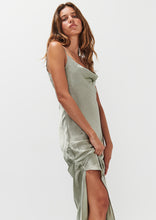 Load image into Gallery viewer, Mirror Midi Dress