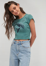 Load image into Gallery viewer, Crew Frill Tee