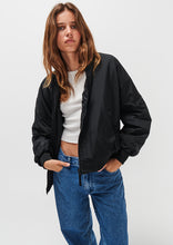 Load image into Gallery viewer, Performance Jacket