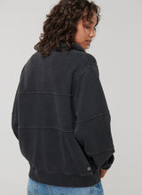 Load image into Gallery viewer, Posie Quarter Zip