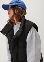 Load image into Gallery viewer, Skate Puffer Vest