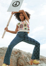 Load image into Gallery viewer, Eva Jeans