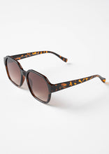Load image into Gallery viewer, Isabella Sunglasses