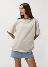 Load image into Gallery viewer, Basic Dad Tee