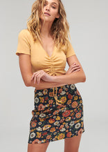 Load image into Gallery viewer, Carnaby Skirt