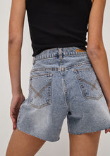 Load image into Gallery viewer, Classic Denim Shorts