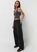 Load image into Gallery viewer, Basic Tight Singlet