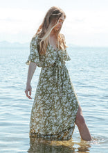 Load image into Gallery viewer, Meadow Maxi Dress