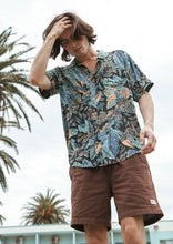 Load image into Gallery viewer, Fala Shorts