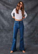 Load image into Gallery viewer, Abbey Jeans