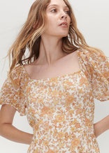 Load image into Gallery viewer, Field Dress