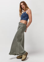 Load image into Gallery viewer, Lillia Skirt