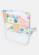 Load image into Gallery viewer, Checker Daisy Beach Chair