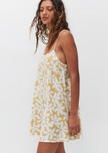 Load image into Gallery viewer, Swing Dress