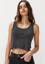 Load image into Gallery viewer, Basic Tight Singlet