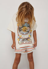 Load image into Gallery viewer, Throwback Tee