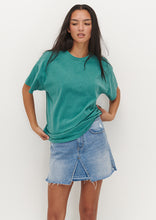 Load image into Gallery viewer, Basic Dad Tee
