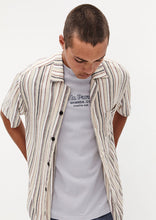 Load image into Gallery viewer, Winnie Shirt