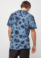 Load image into Gallery viewer, Regular Tee