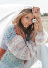 Load image into Gallery viewer, Checker Knit