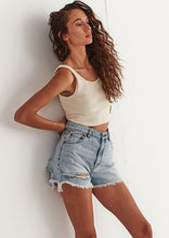 Load image into Gallery viewer, Tight Singlet