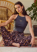 Load image into Gallery viewer, Ribbed Halter
