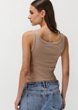 Load image into Gallery viewer, Basic Tight Singlet