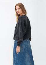 Load image into Gallery viewer, Contrast Street Crew