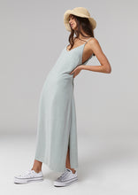 Load image into Gallery viewer, Linen Midi Dress