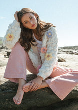 Load image into Gallery viewer, Flower Cardi