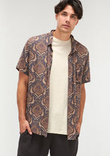 Load image into Gallery viewer, Shapers Shirt