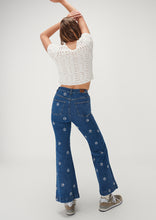 Load image into Gallery viewer, Abbey Jeans