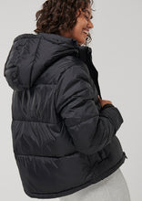 Load image into Gallery viewer, Premium Puffer