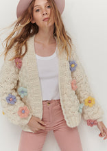 Load image into Gallery viewer, Flower Cardi