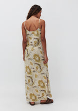 Load image into Gallery viewer, Lillia Maxi Dress