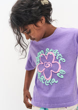 Load image into Gallery viewer, Throwback Tee