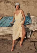 Load image into Gallery viewer, Linen Midi Dress